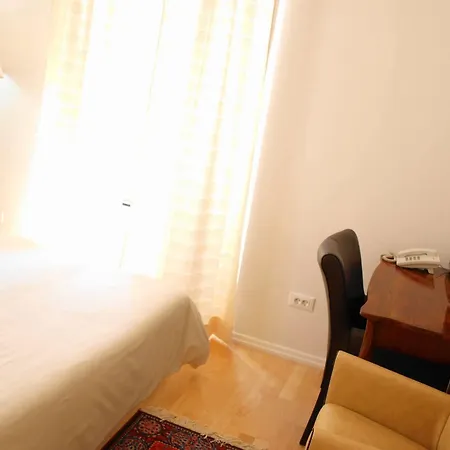 Apartment Miro